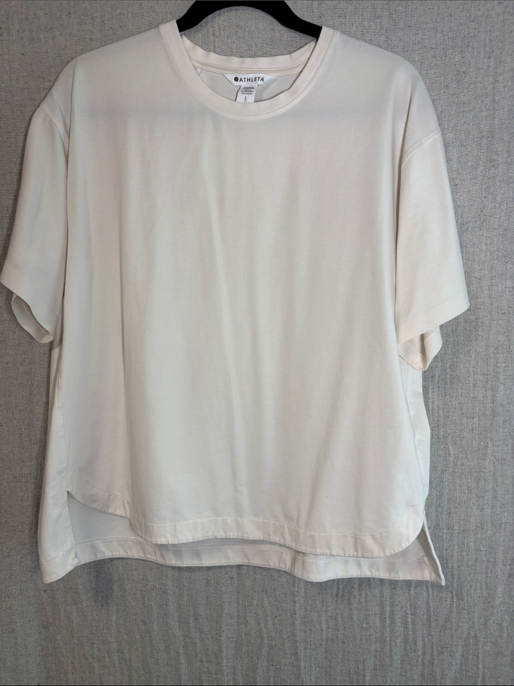 Athleta Cream Relaxed Crewneck Tee